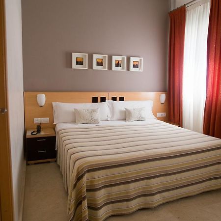 Hostal Albero By Eme Hoteles Sanlúcar la Mayor Buitenkant foto