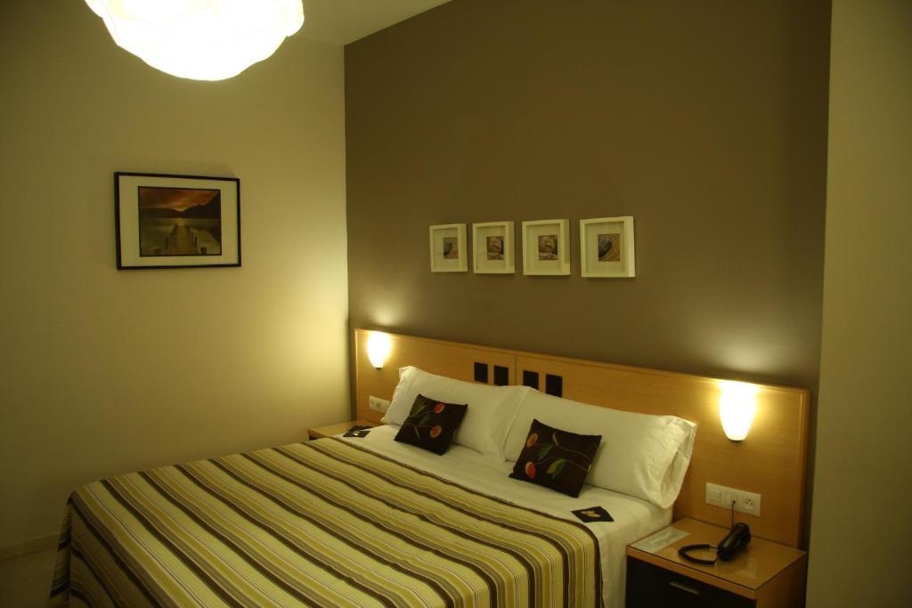Hostal Albero By Eme Hoteles Sanlúcar la Mayor Kamer foto